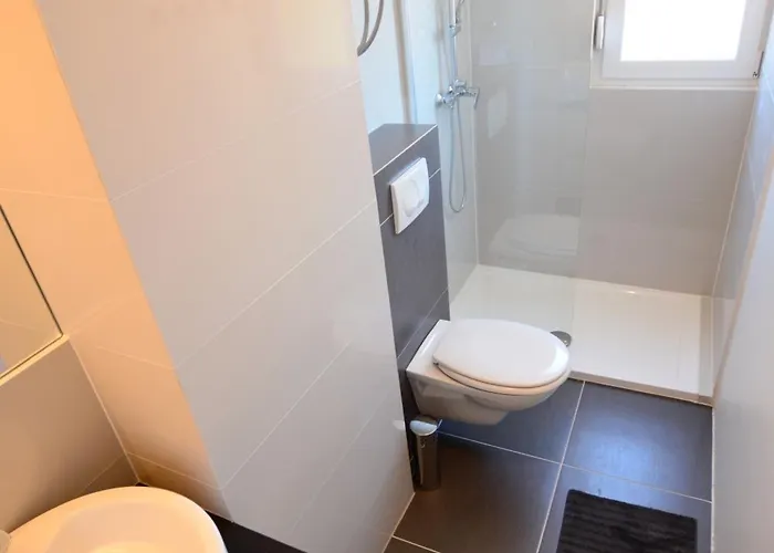 Nora 3* Ζαντάρ