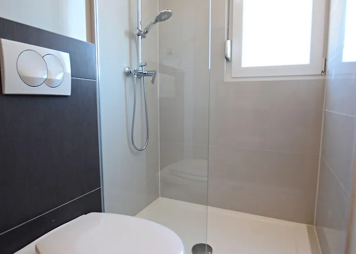 Πανσιόν Nora Ζαντάρ